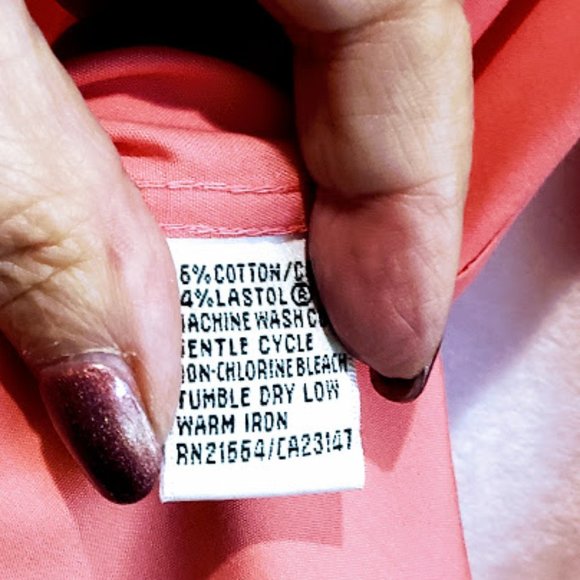 Talbots NWOT Pale Peach Long Sleeve Button Down Blouse Spread Collar - Picture 5 of 9